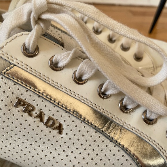 Prada shoes leather, size 8, original price 850$, good condition, final sale - Picture 3 of 10
